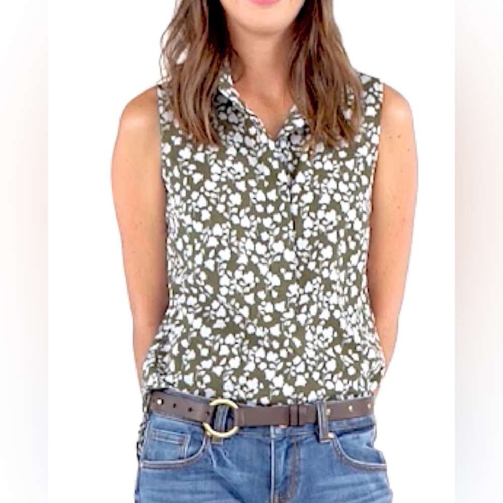 π5/$25π Cabi Olive Green Sleeveless Keepsake Pressed Floral Blouse Pullover Sz S - Picture 3 of 9